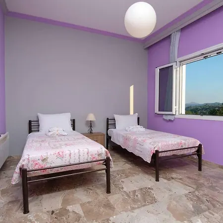 Anastasia Villa Afra
