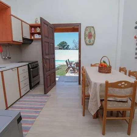 Anastasia Villa